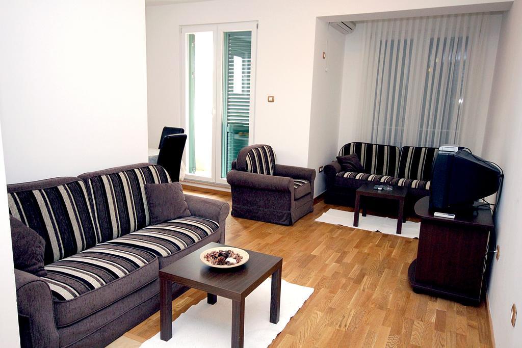 Apartments Draskovic Mirista Petrovac Zewnętrze zdjęcie